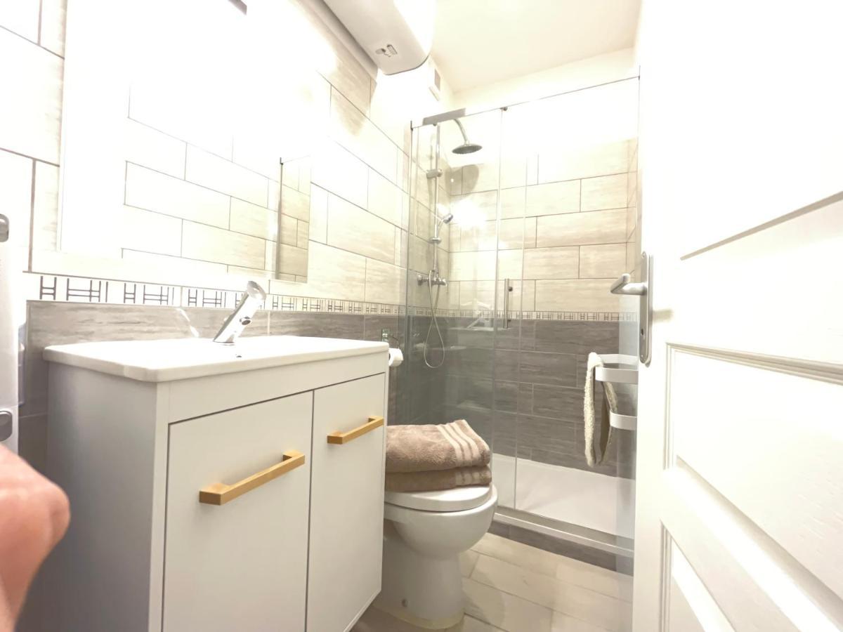 Le Montgy - Studio Tout Confort A Royat National N1 Esterno foto